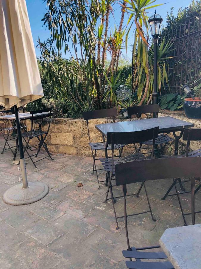 מלון Pézenas Au Bout Du Pre מראה חיצוני תמונה